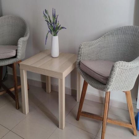 Apartment In A Quiet Location. Афіни Екстер'єр фото