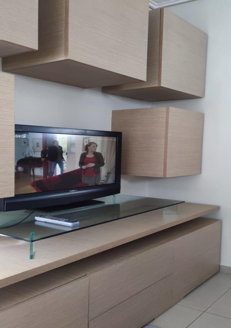 Apartment In A Quiet Location. Афіни Екстер'єр фото