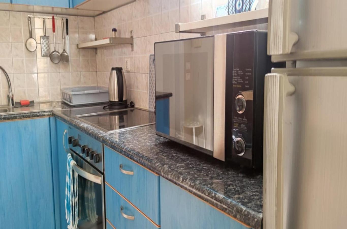 Apartment In A Quiet Location. Афіни Екстер'єр фото